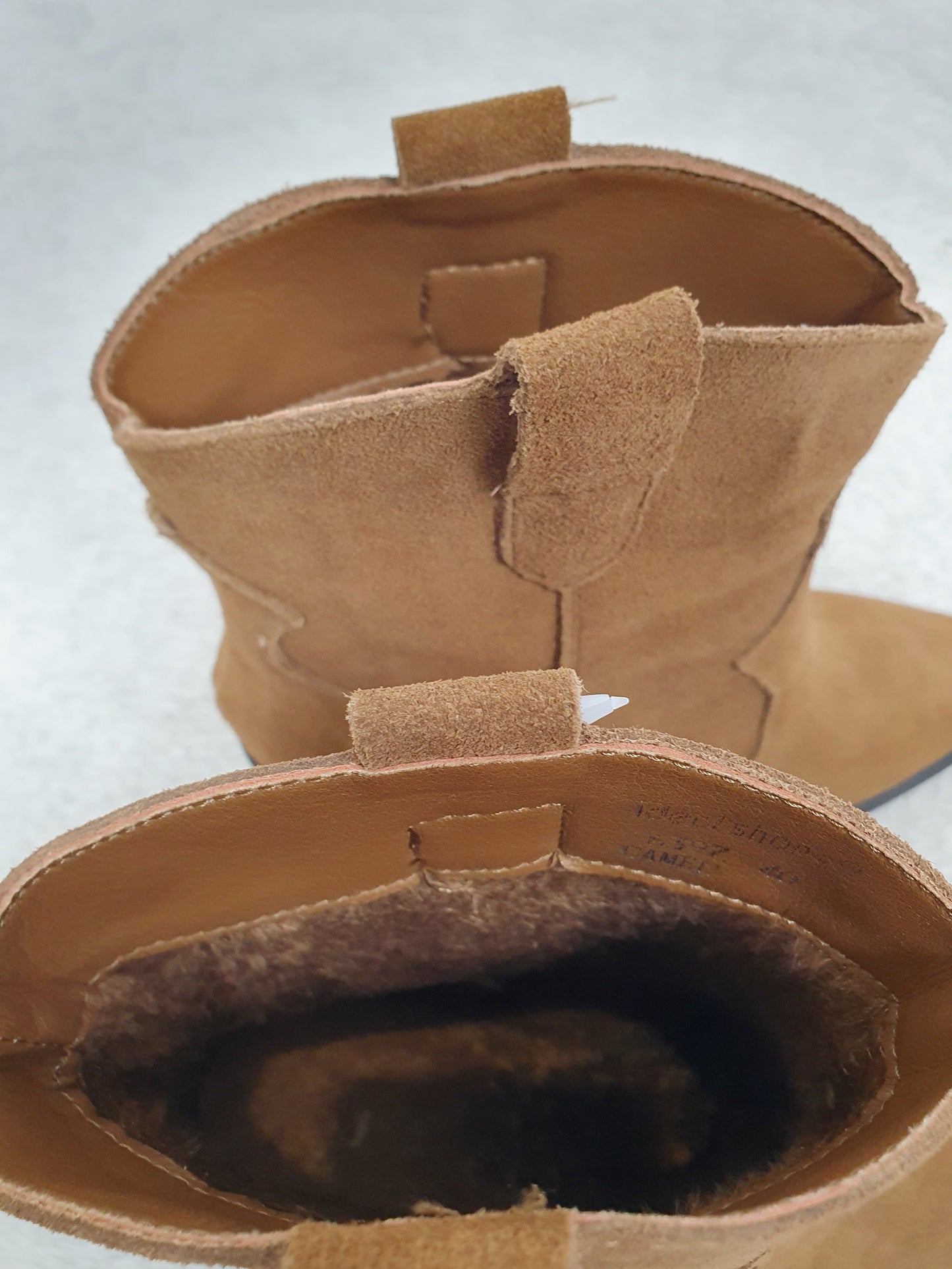 BOTA TEXANA EM PELE CAMEL