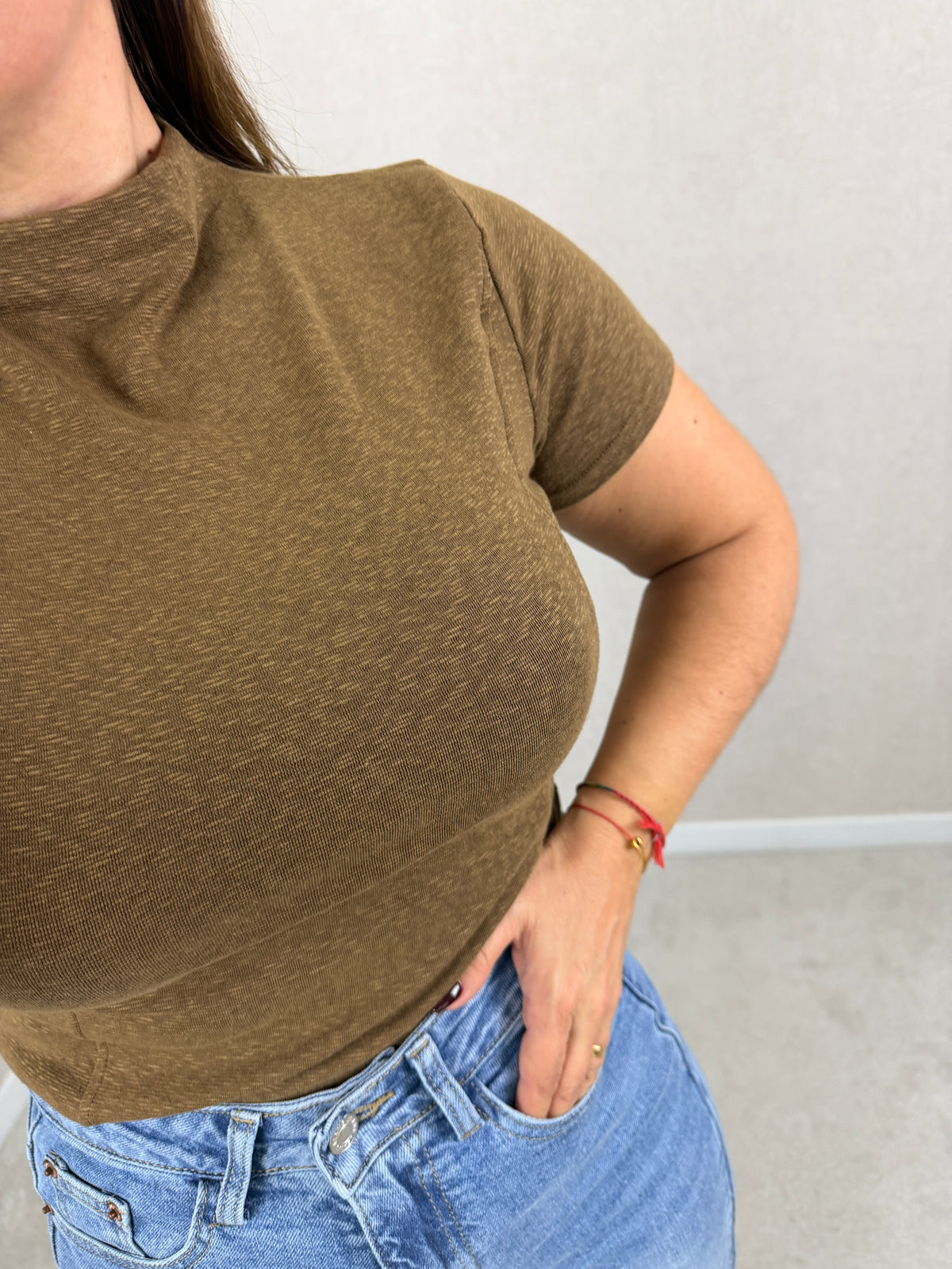 Camisola Básica Meia Gola