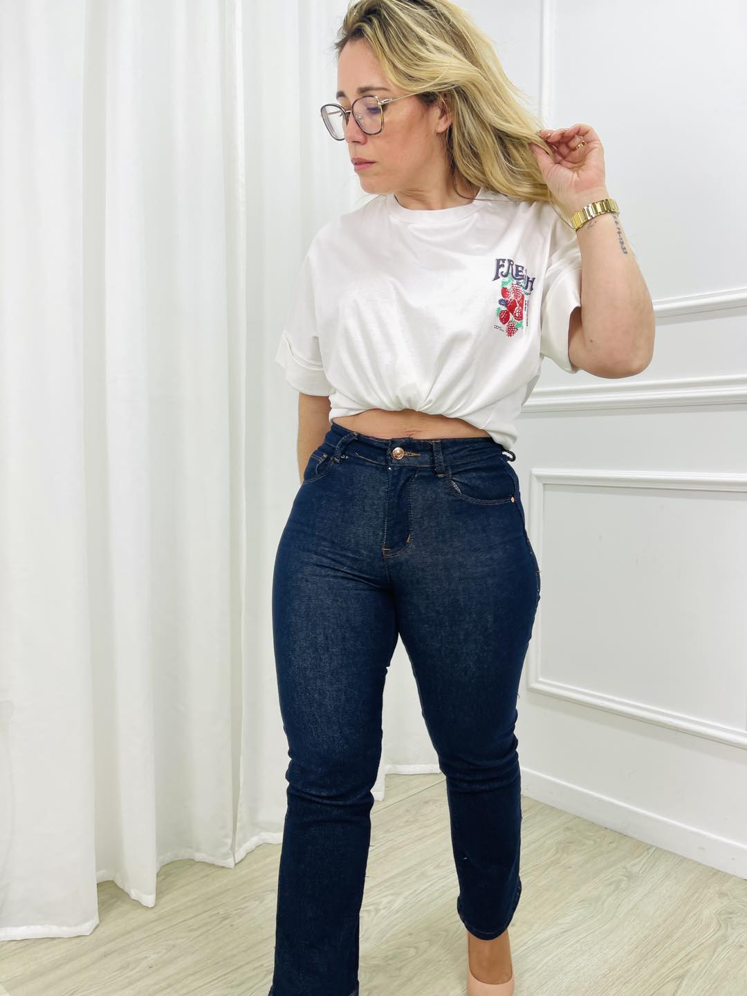 CALÇA FLARE ESCURA