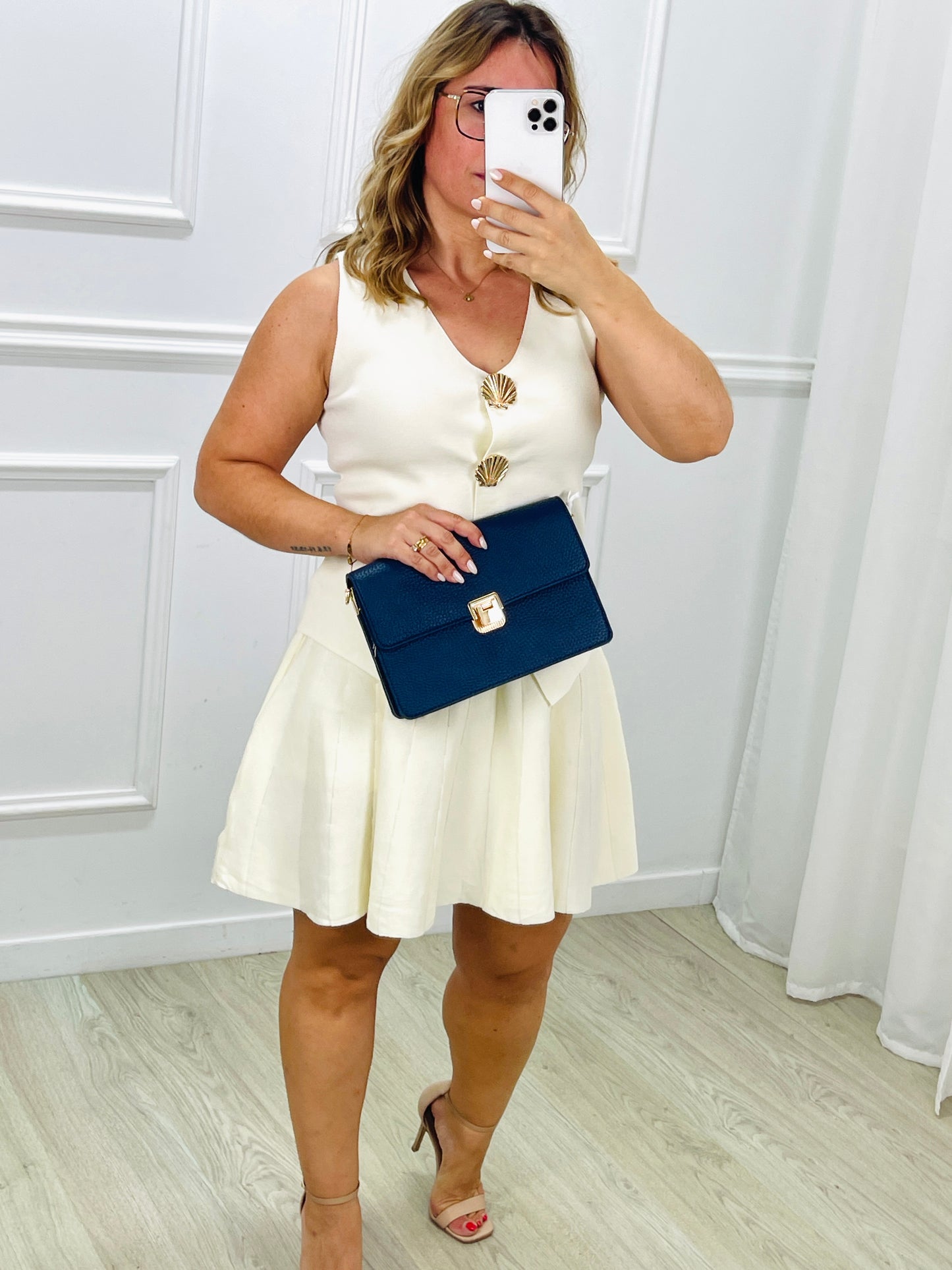 CONJUNTO COLETE E SAIA PREGAS
