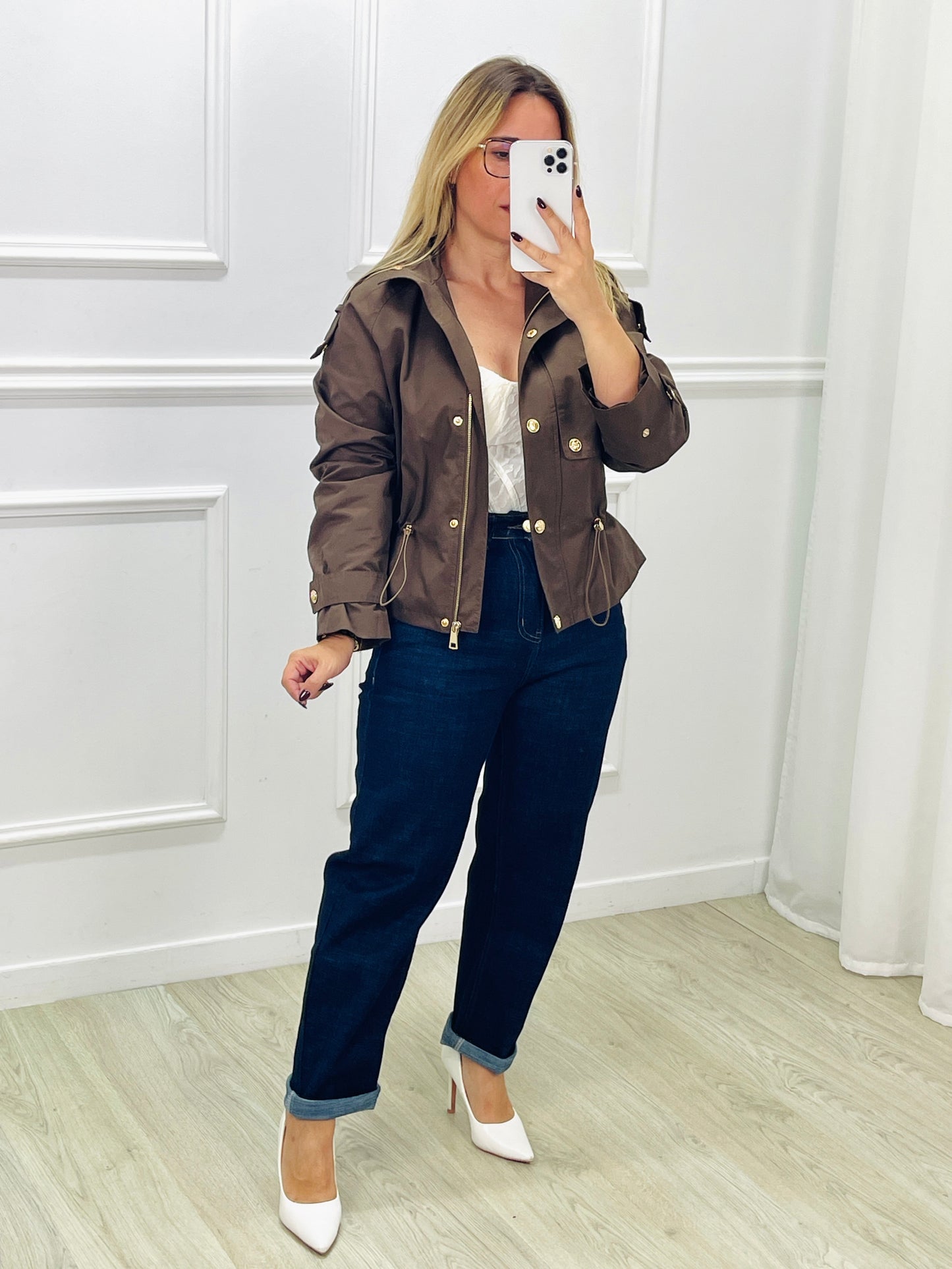 CASACO TRENCH CURTO CHOCOLATE