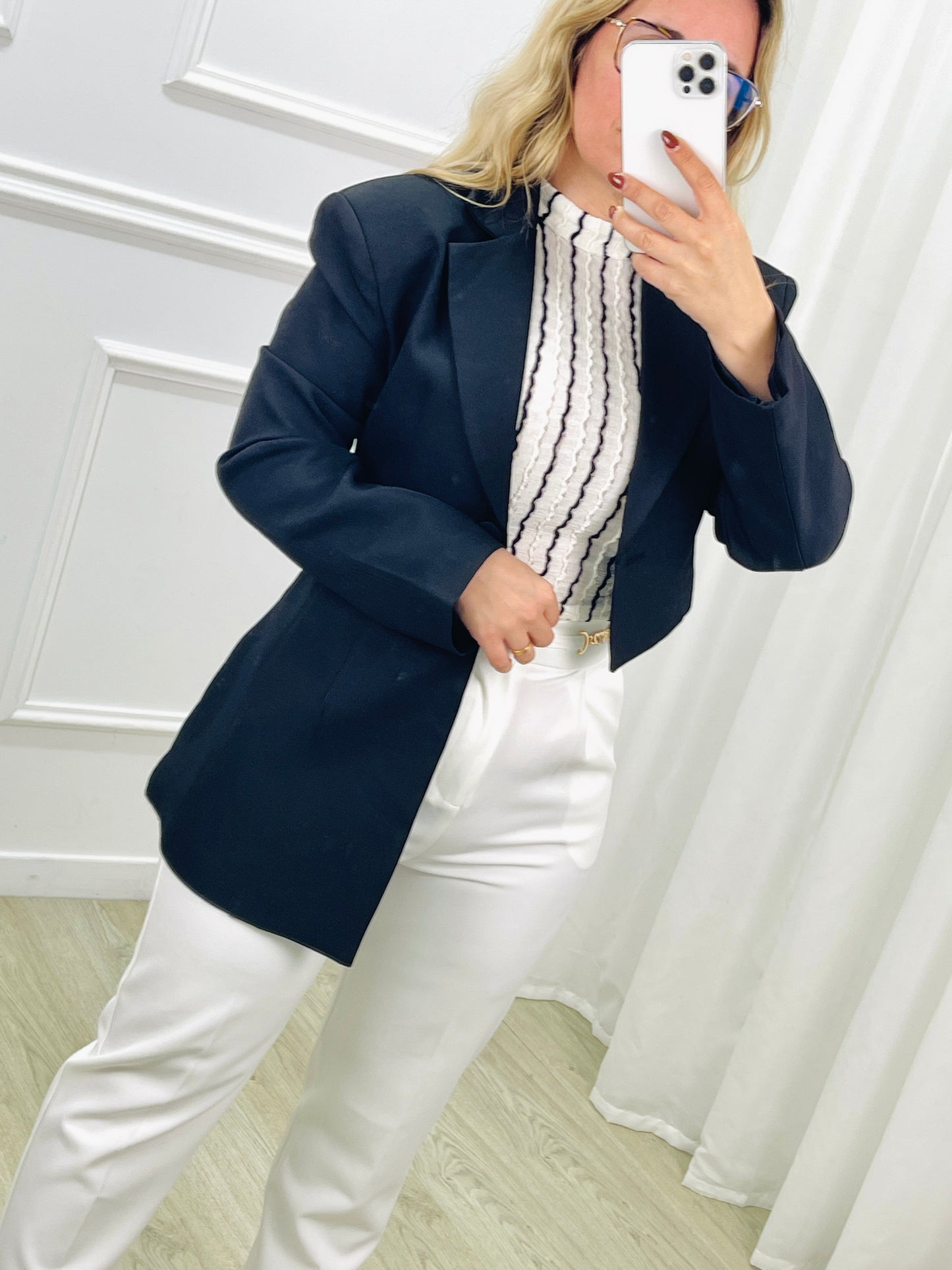 BLAZER ASSIMÉTRICO PRETO MOCHY