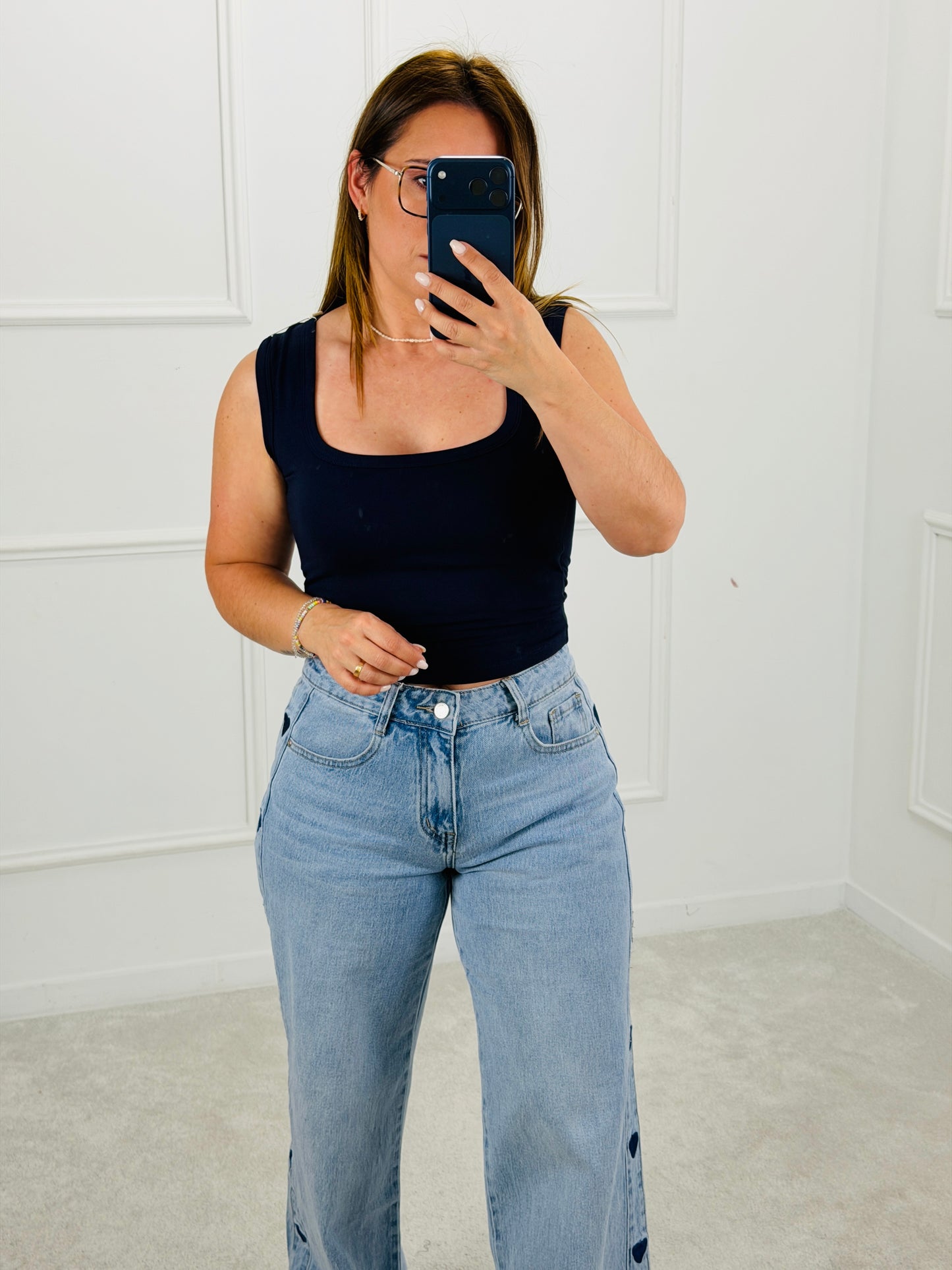 CALÇA WIDE LEG CORAÇÃO LATERAL