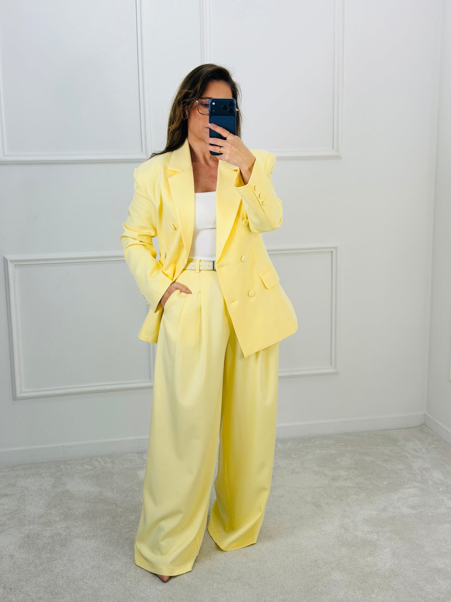 FATO MOCHY AMARELO