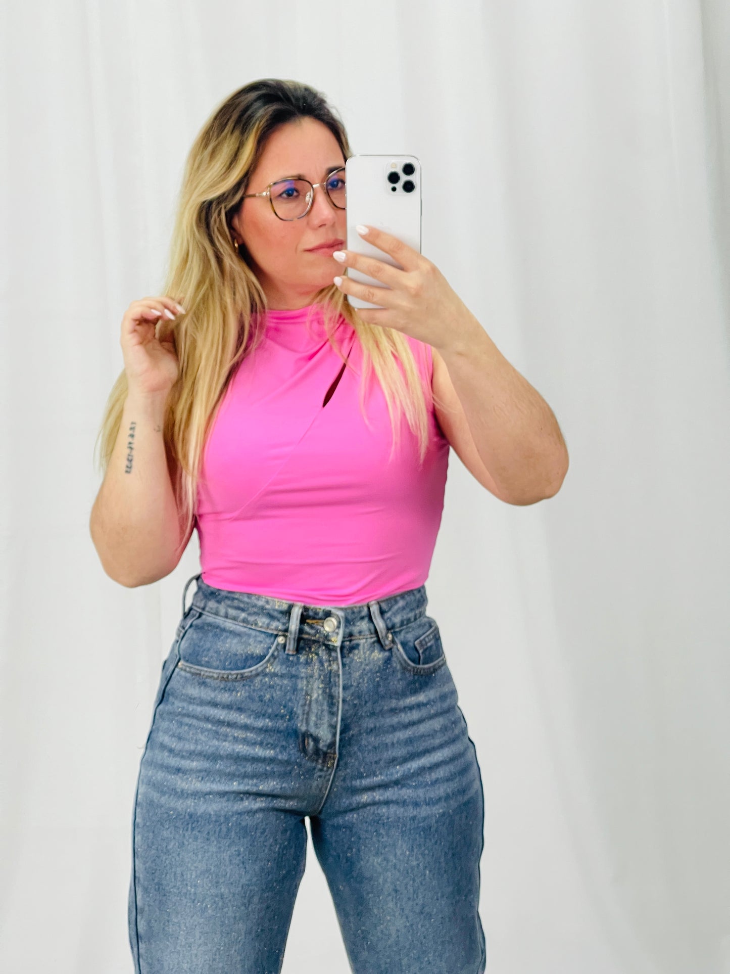 BODY COM ABERTURA NO PEITO