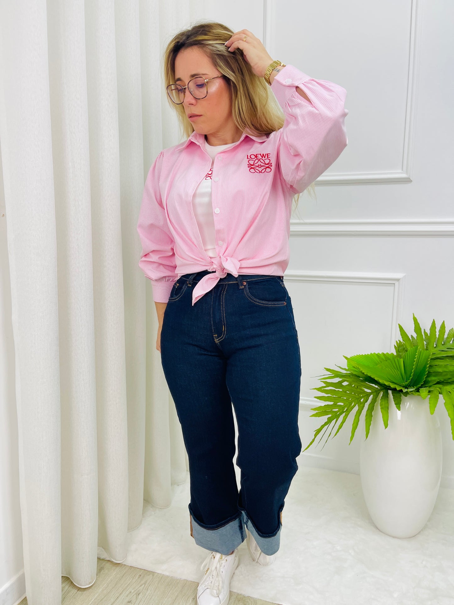 CONJUNTO CAMISA ROSA E TOP