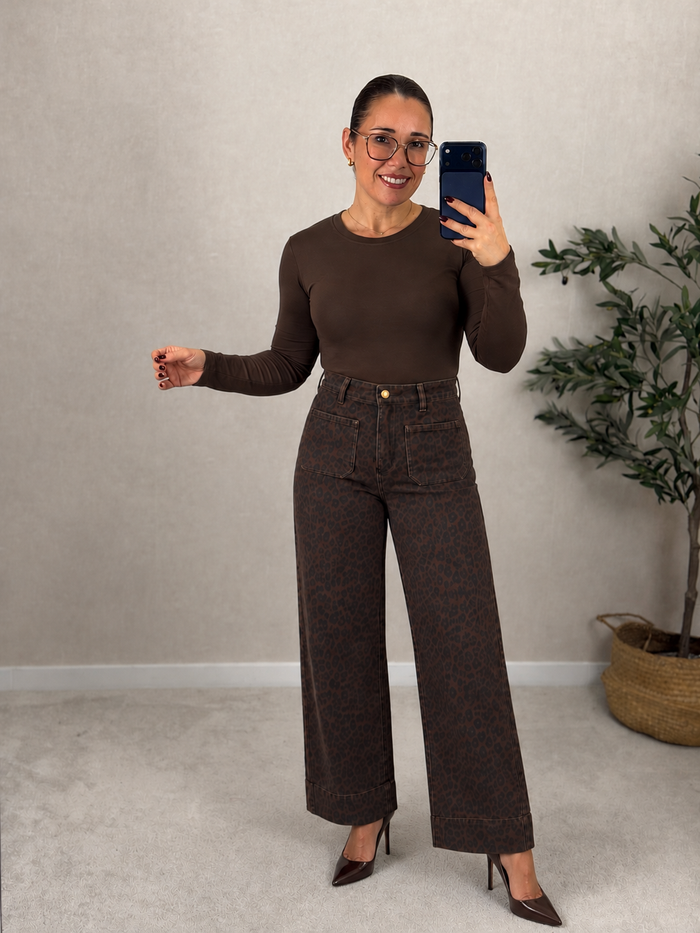 Calça Wide Leg Crop Leopard