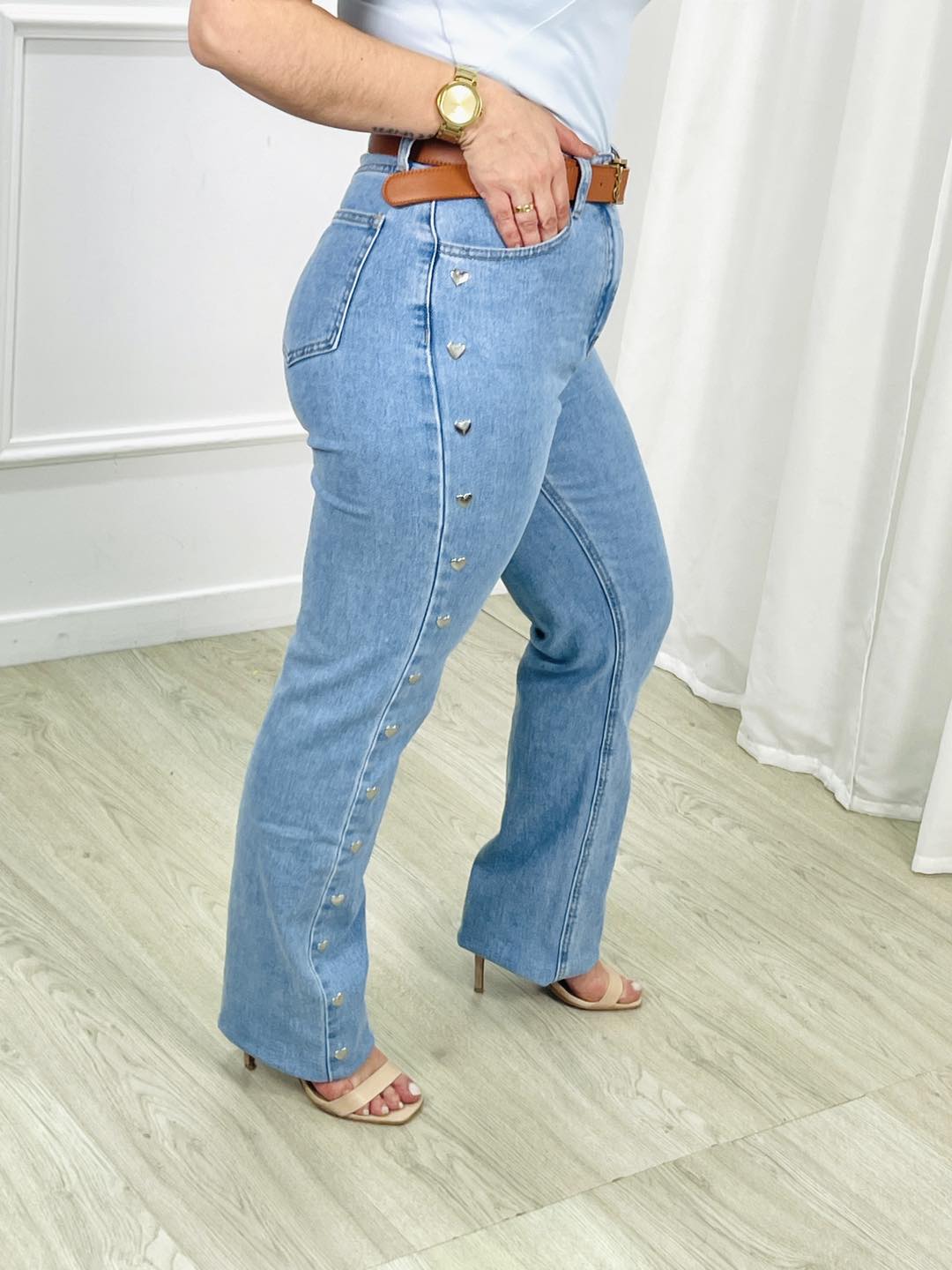 CALÇA DETALHE CORAÇÕES REDIAL