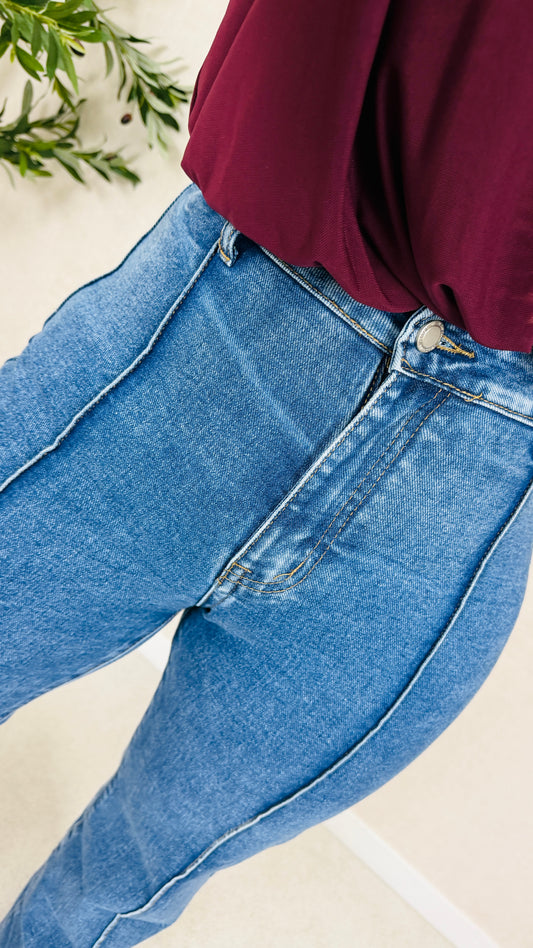 Jeans Azul com Cinta de Compressão