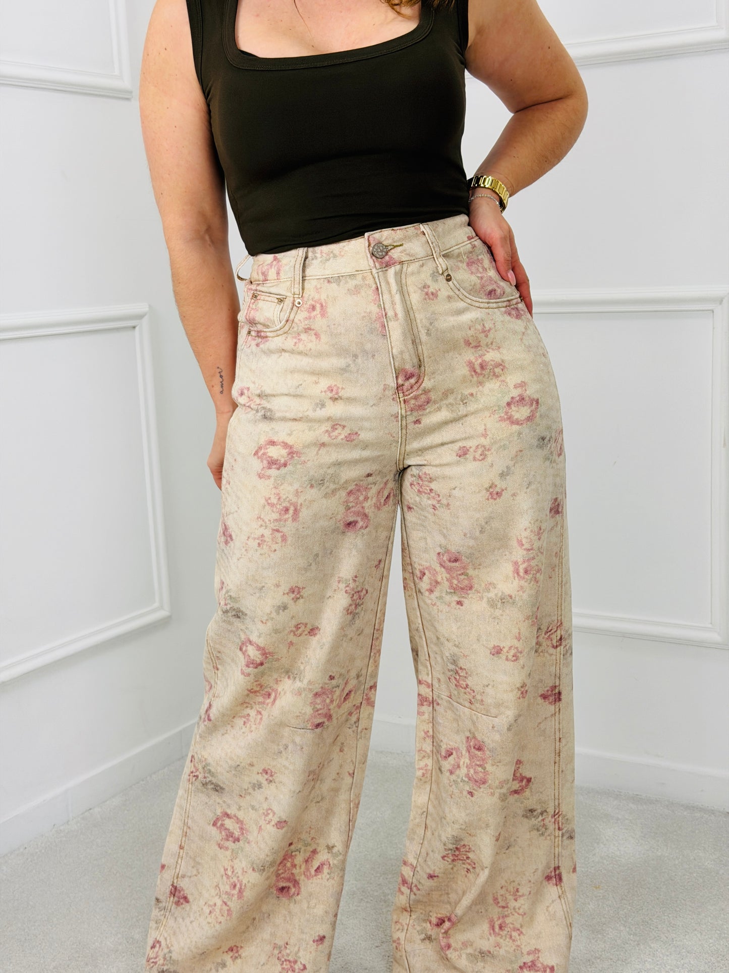 CALÇA DE GANGA FLORAL WIDE LEG AZAKA