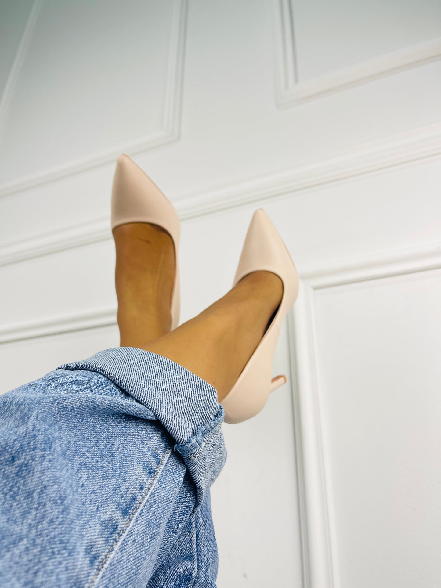 NUDE THIN HEEL SHOES