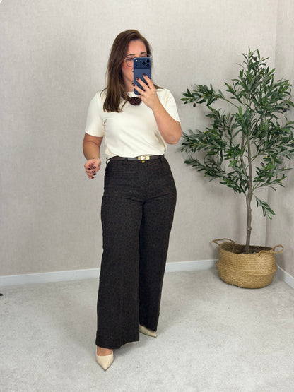Calça Wide Leg Crop Leopard
