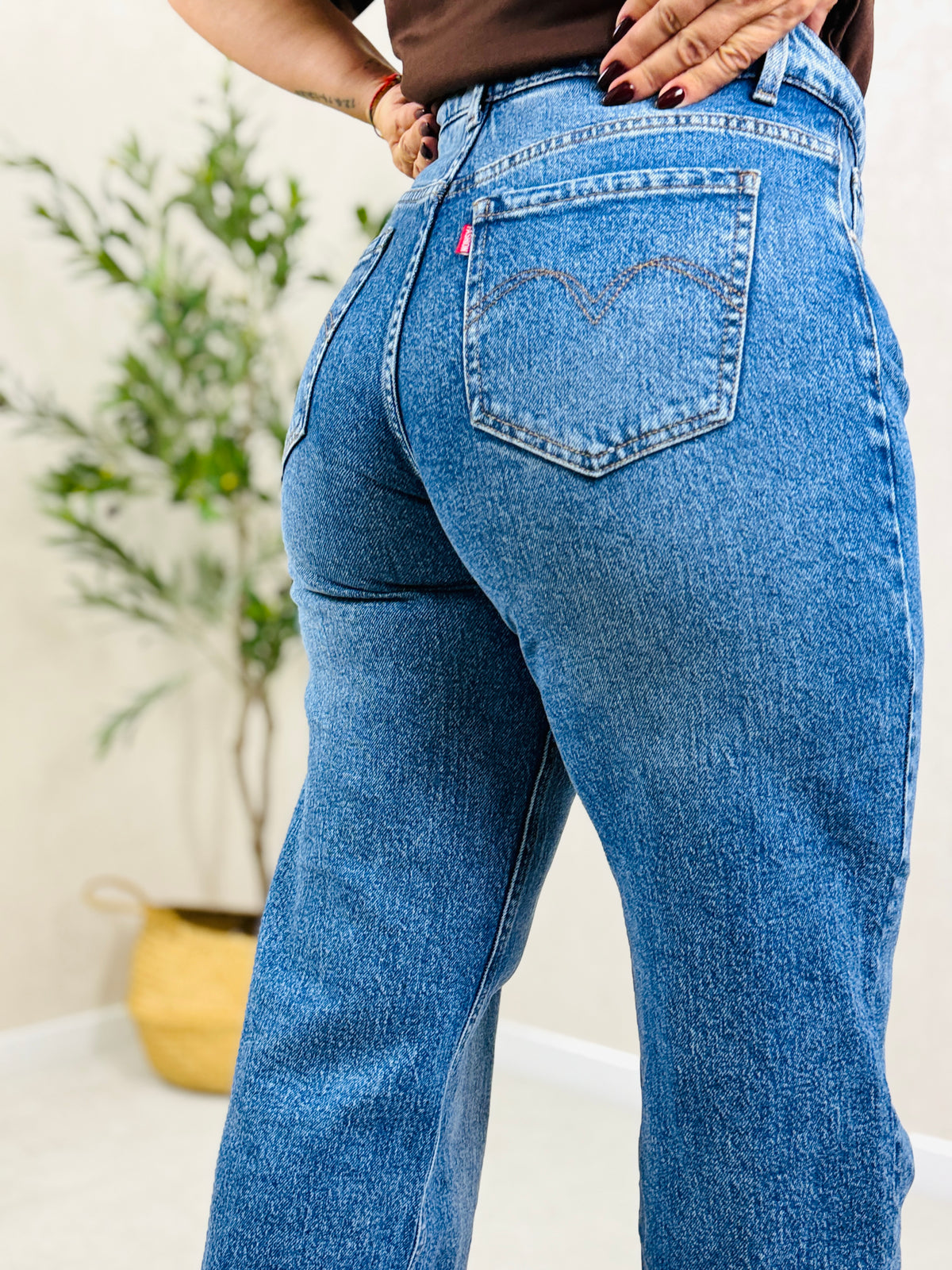 Calça Jeans Efeito Modelador e Push Up