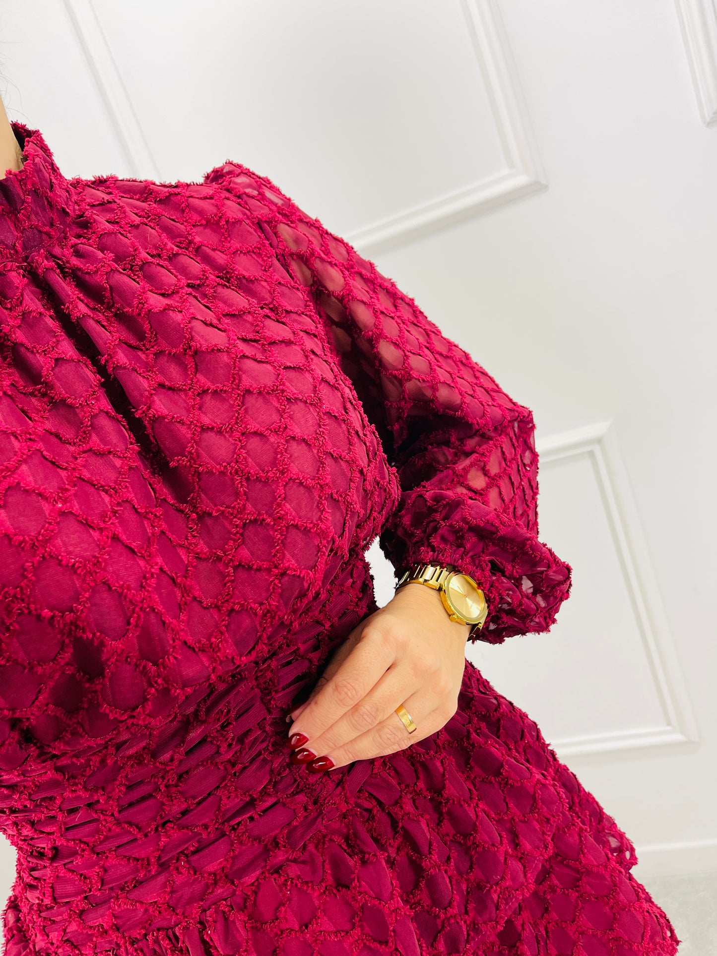 VESTIDO CURTO VERMELHO CEREJA TEXTURADO