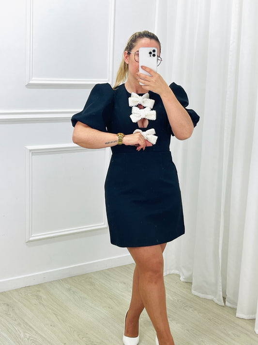 VESTIDO CURTO PRETO COM LAÇOS REMOVÍVEIS