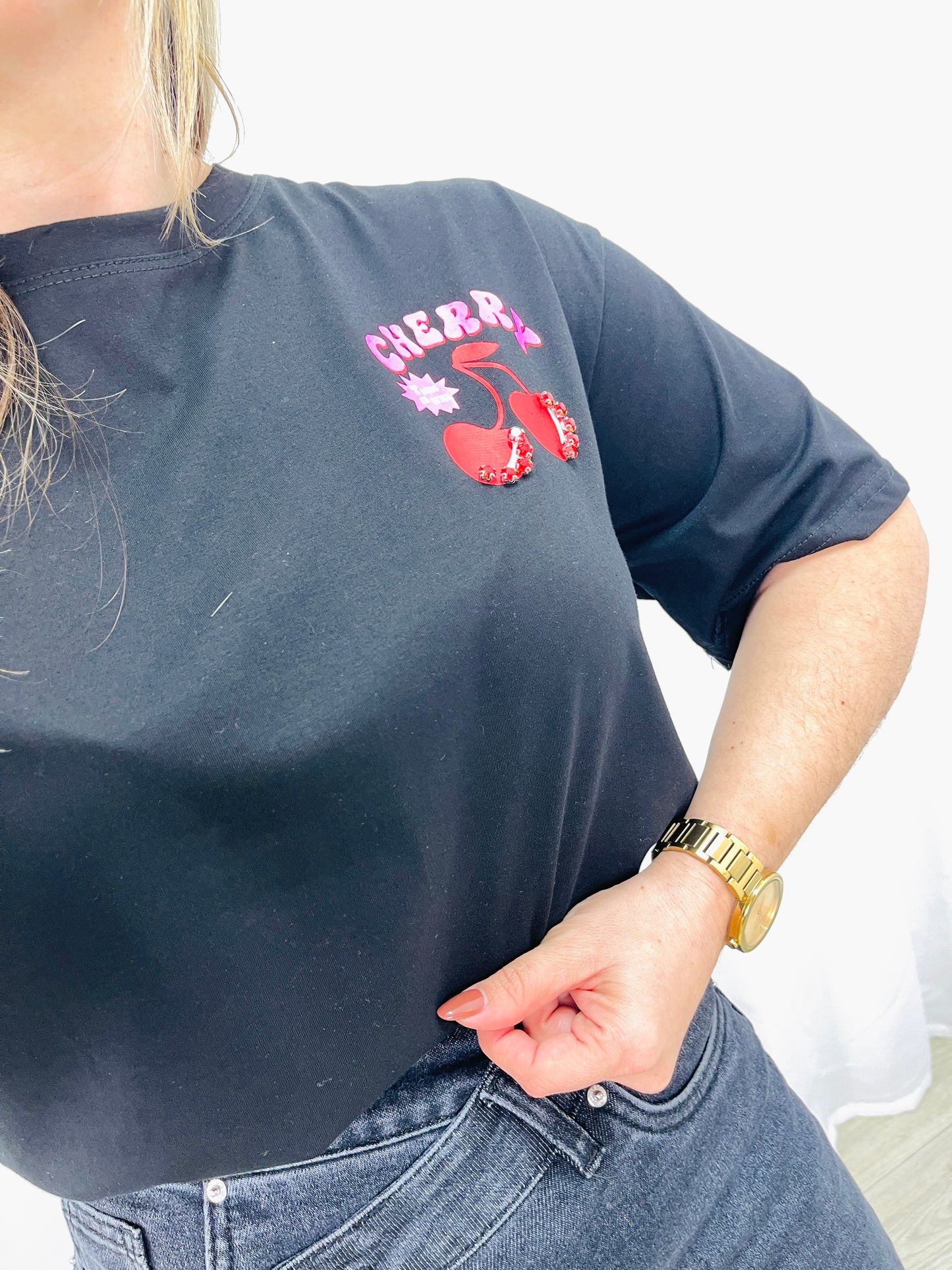 TSHIRT CHERRY PRETO