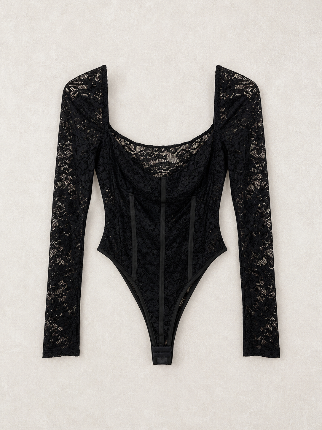 Body Renda Preto Elegante