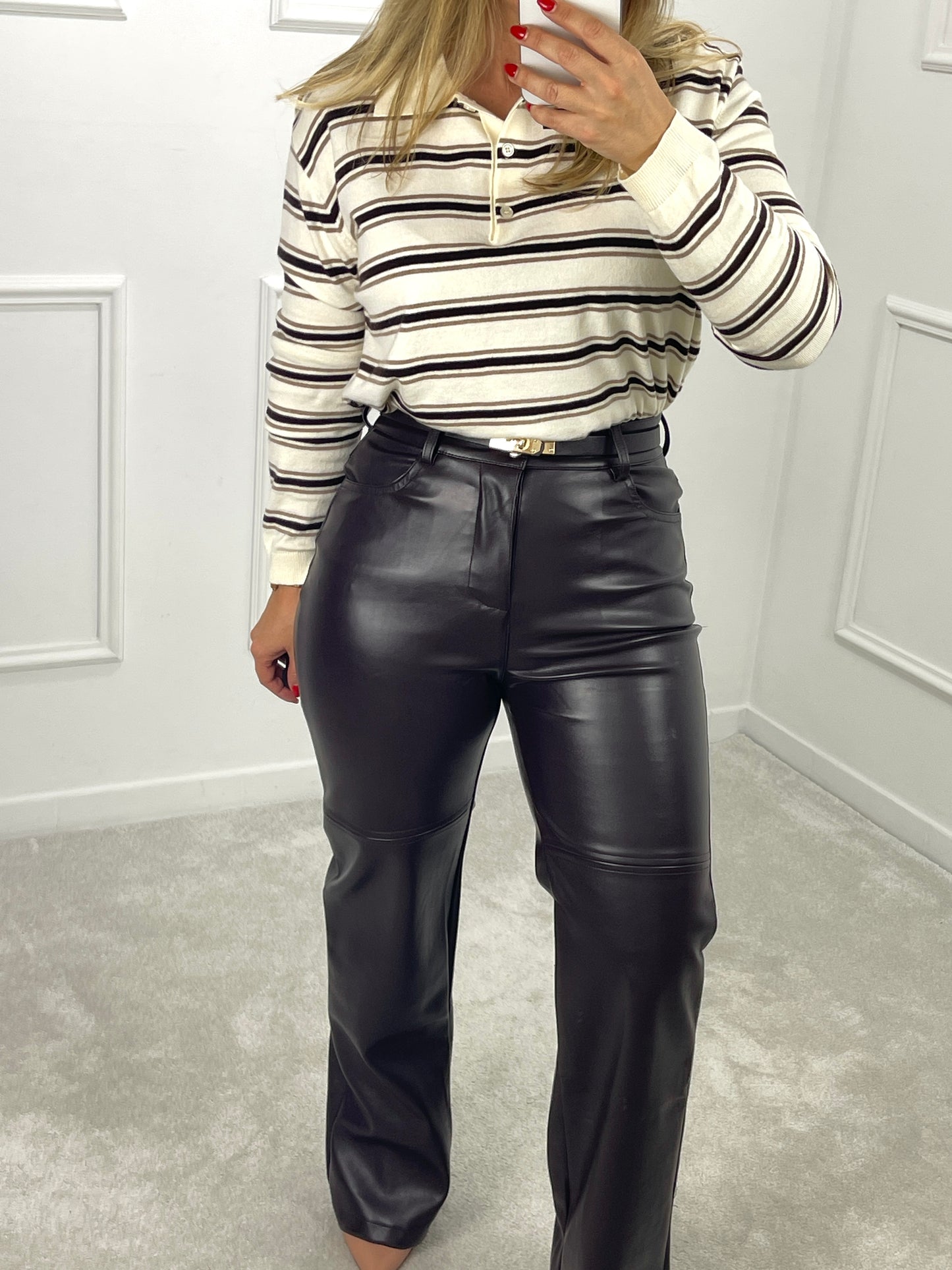 CALÇA ECOPELE CASTANHA COM CINTO