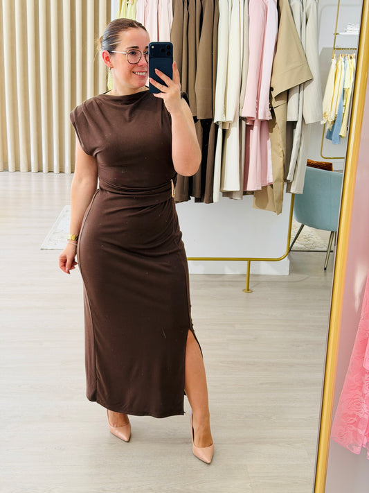 VESTIDO MIDI DETALHE GOLD