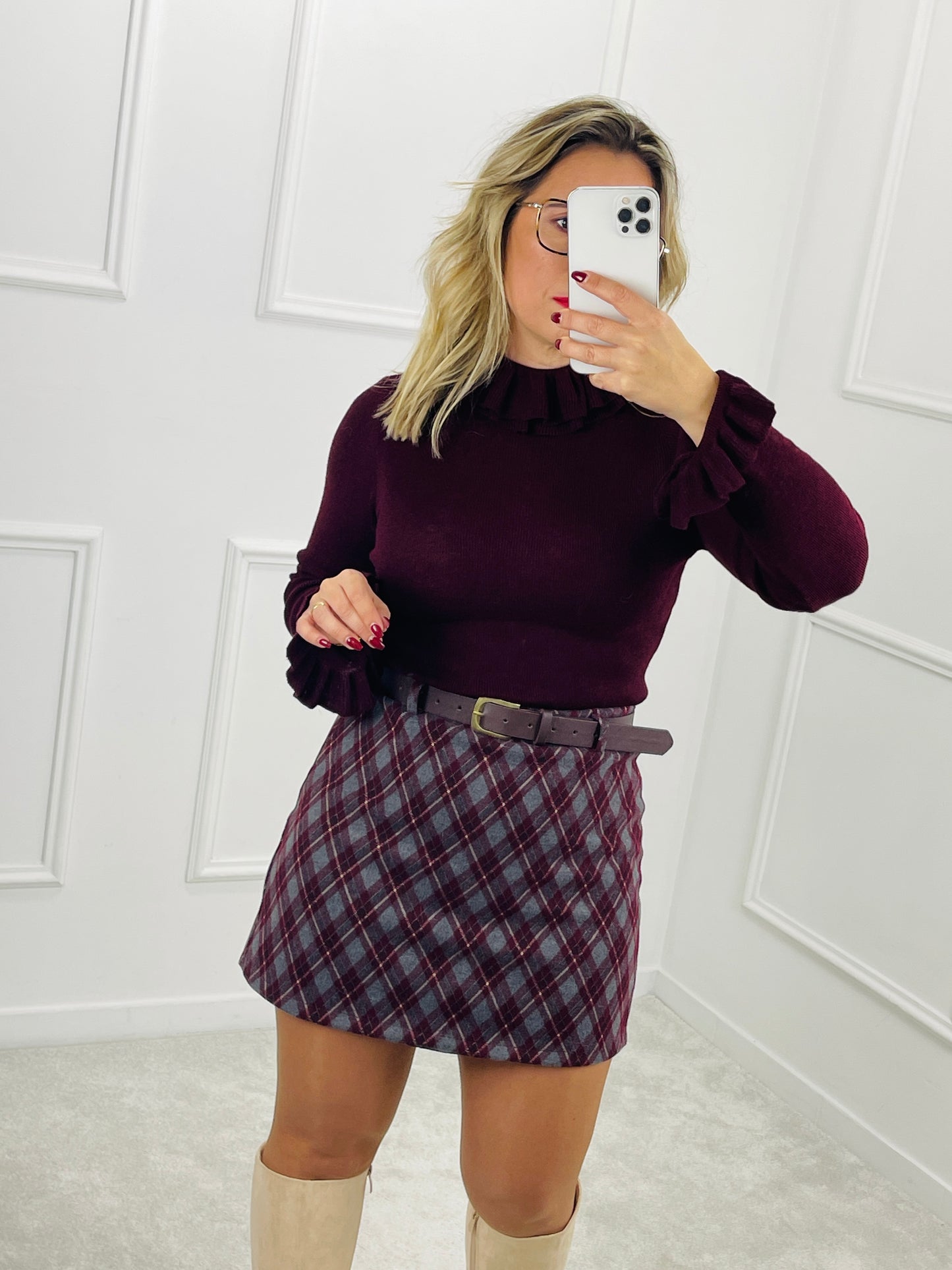 CAMISOLA MALHA COM GOLA FOLHO BURGUNDY