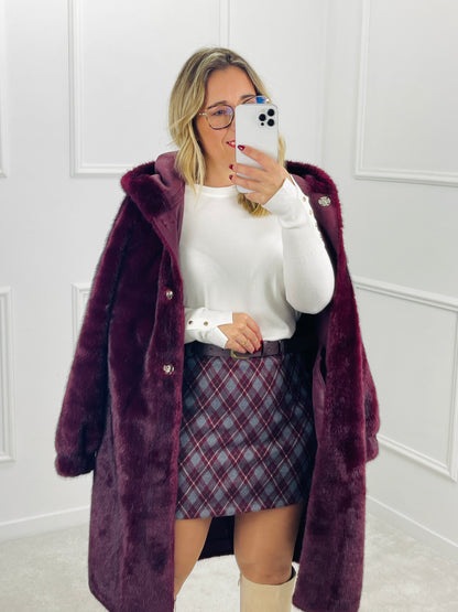 CASACO DE PÊLO BURGUNDY COM CAPUZ