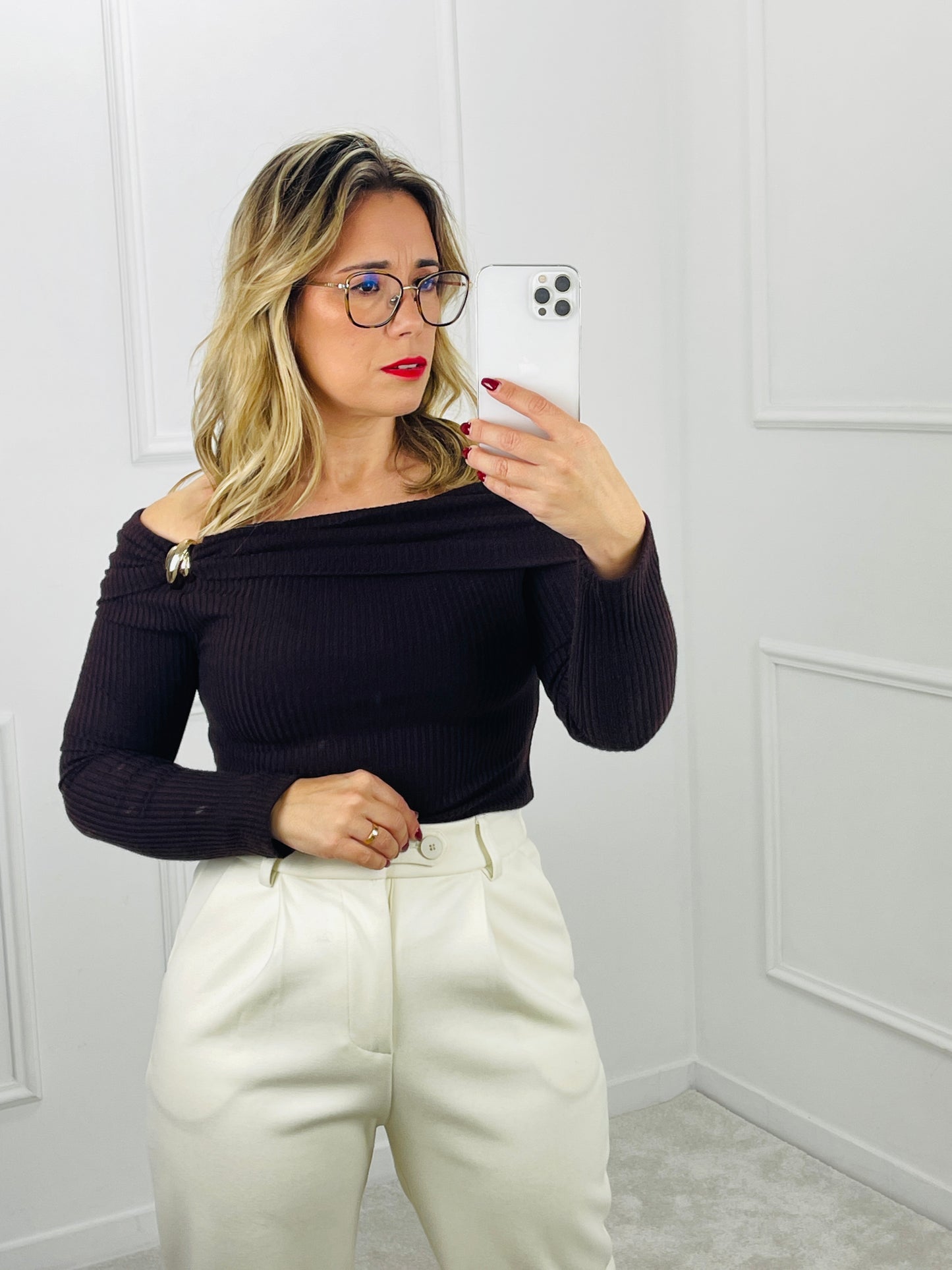 CAMISOLA MALHA CASTANHA DETALHE GOLD