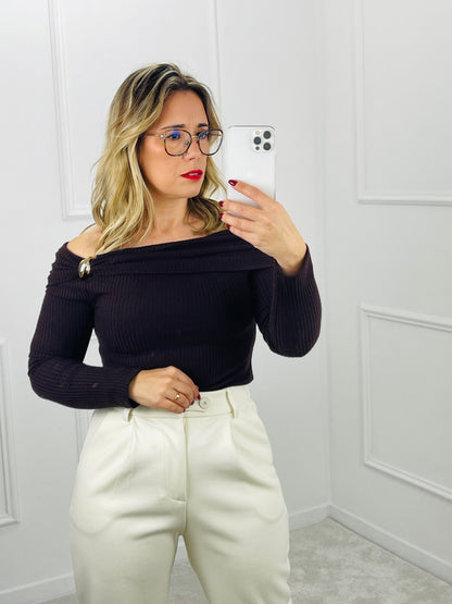 CAMISOLA MALHA CASTANHA DETALHE GOLD