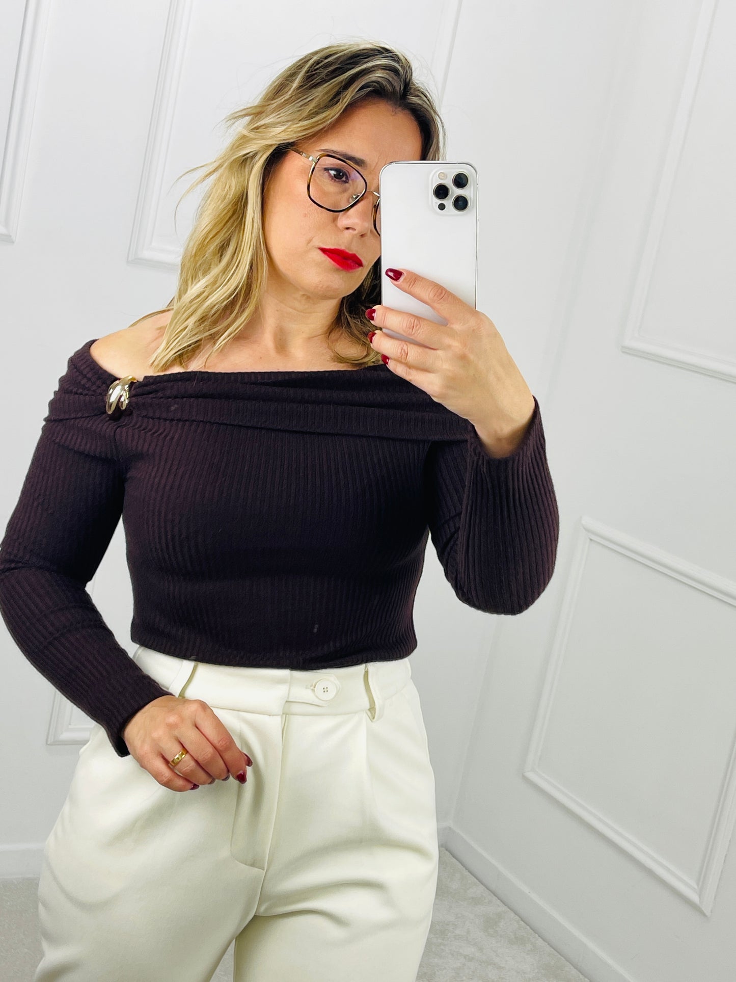 CAMISOLA MALHA CASTANHA DETALHE GOLD