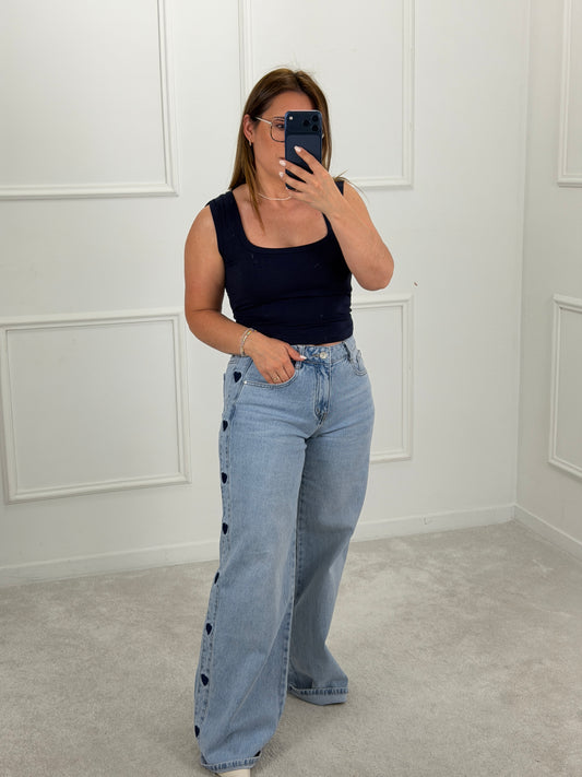 CALÇA WIDE LEG CORAÇÃO LATERAL