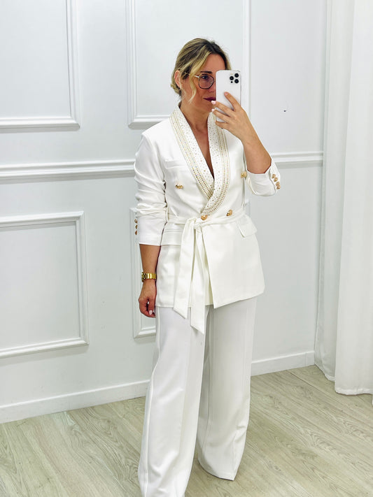 CONJUNTO BLAZER E CALÇA BRANCO