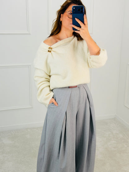 CAMISOLA MALHA COM DETALHE DOURADO