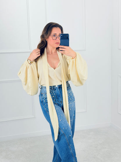 BLUSA FLUIDA COM MANGAS VOLUMOSAS