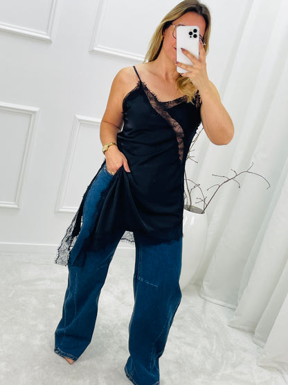 ASYMMETRICAL DRESS WITH BLACK LACE