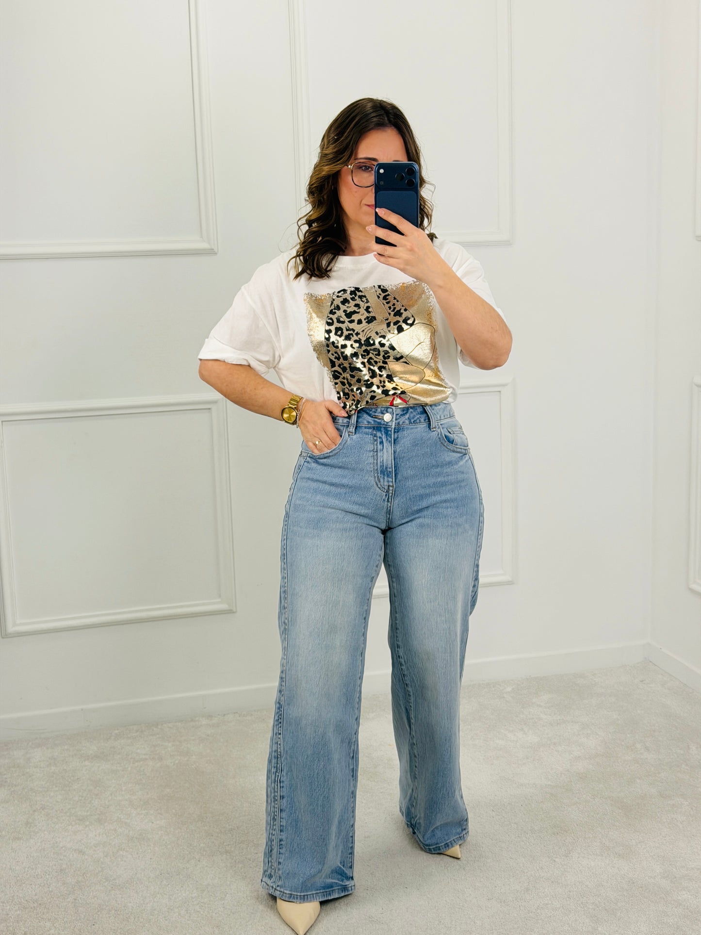 T-SHIRT ESTAMPA ANIMAL PRINT DOURADO