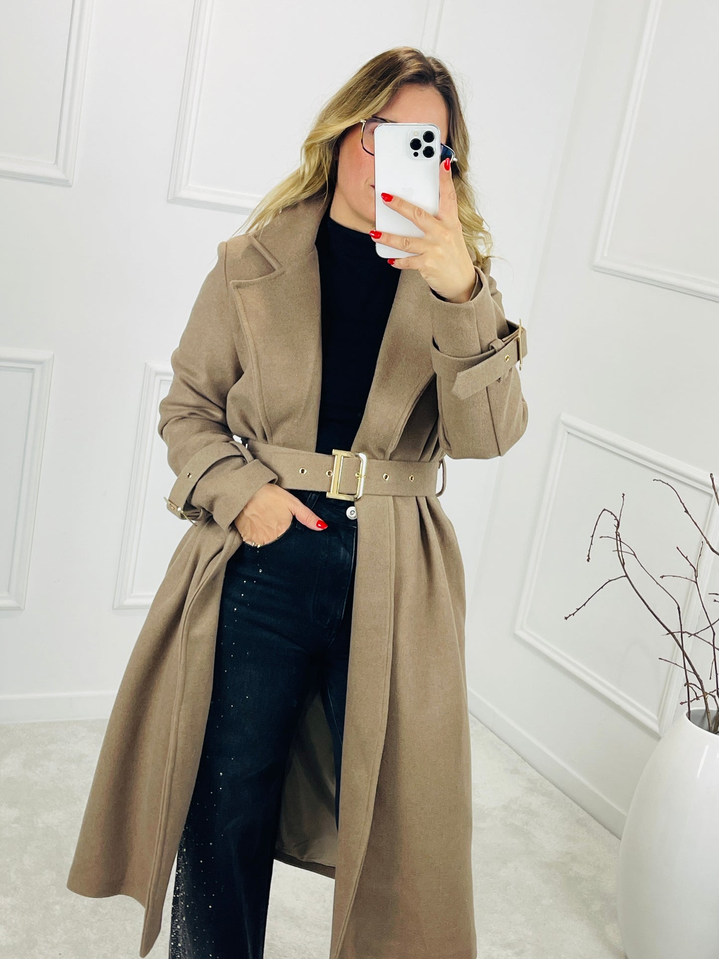 CASACO COMPRIDO COM CINTO