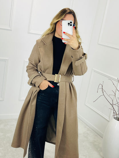 CASACO COMPRIDO COM CINTO